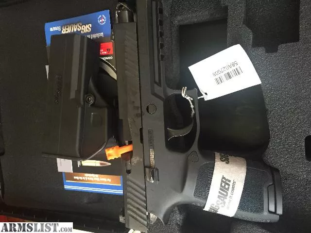.40 sig sauerfrom George Velez Guns near southgate, Detroit, MI