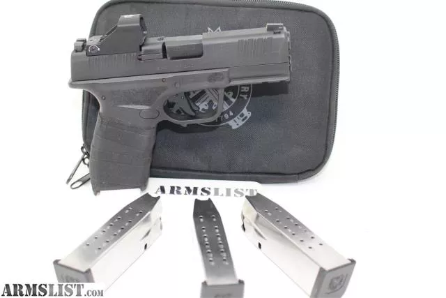 Preowned Springfield Hellcat Pro, 3 mags, Red Dot from Florida Pawn & Gun near Orlando, FL